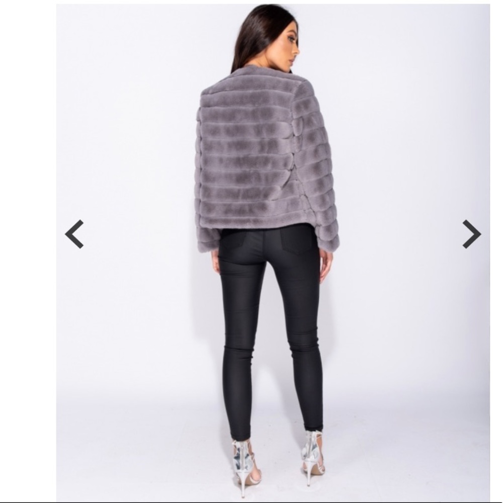 Faux Fur Jacket - Picture 5 of 8